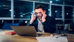 Read more about the article Overcoming Common Challenges in Cloud Transformation Initiatives